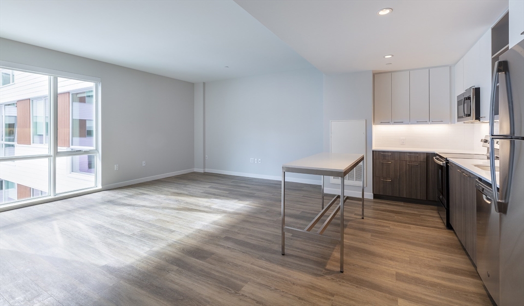 50 Rogers St, Kendall Square