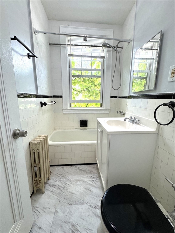 52 Strathmore Rd, Brighton