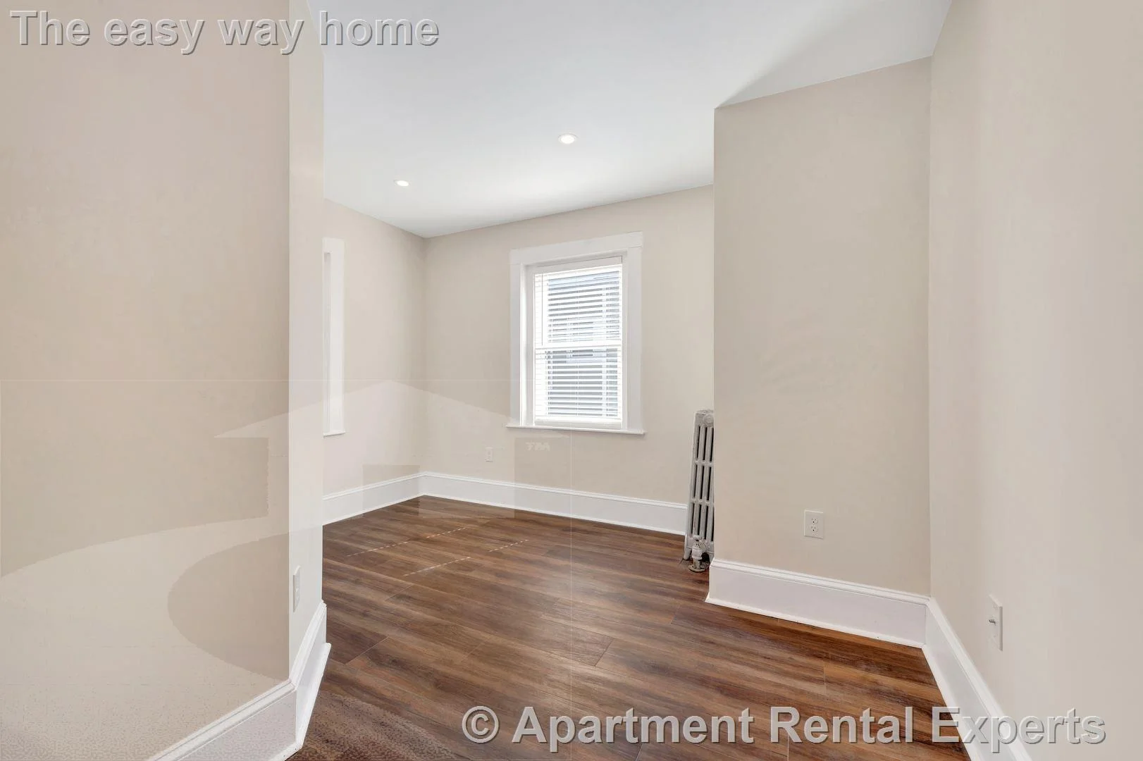 105 School St, Roxbury