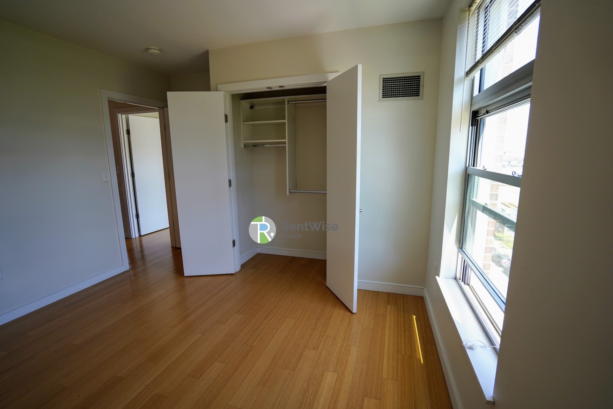 601 Albany St, South End