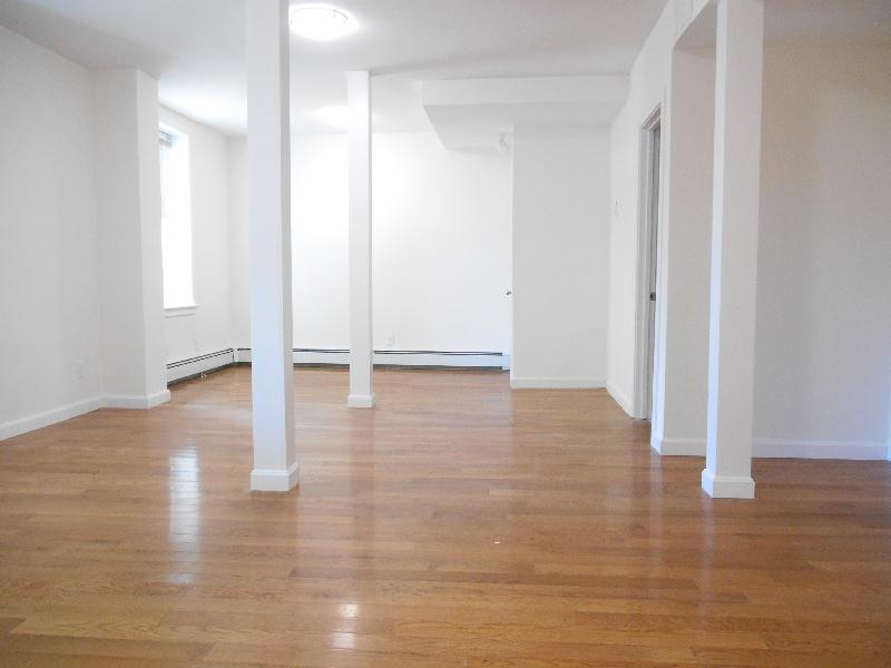 82 Brainerd Rd, Allston