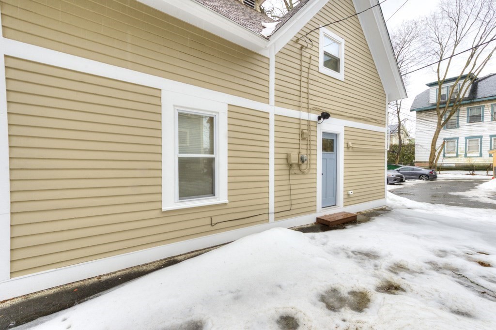 51-A Cedar St, Downtown
