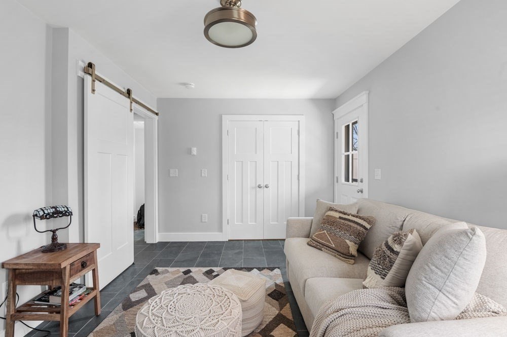 21 Hines Way, Newburyport