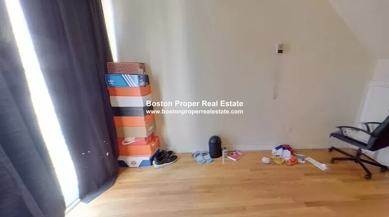 49 Symphony Rd, Fenway