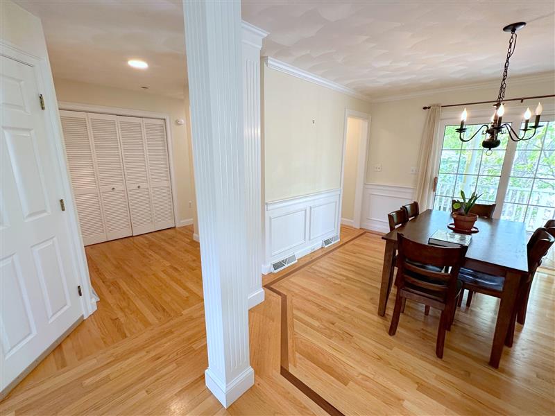 6 Farmers Circle, Arlington