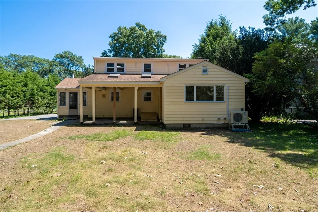 11 Maine Ave, Natick