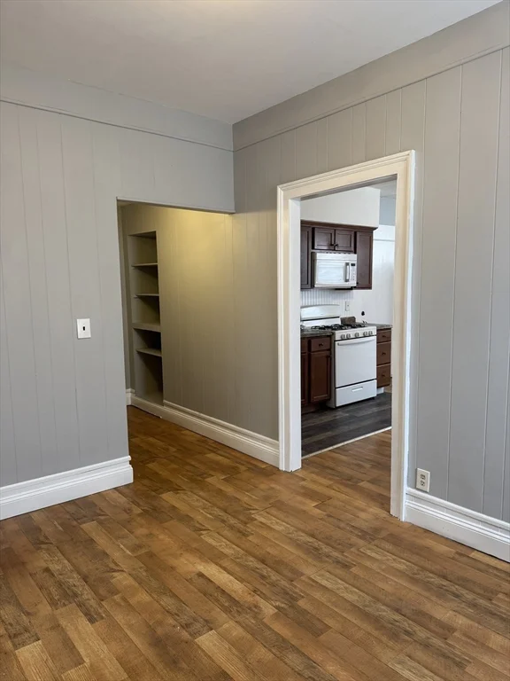 148 Maxfield St, North