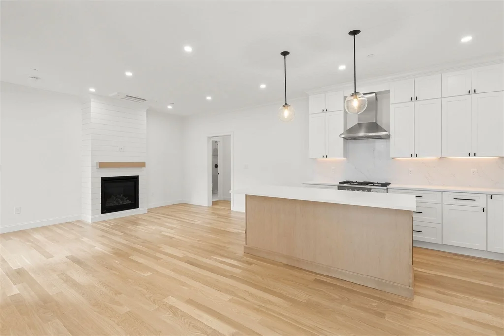 27 Shepard St, Brighton