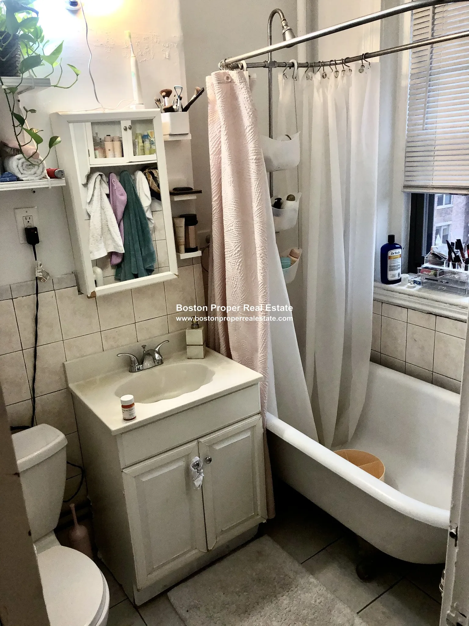 1111 Boylston St, Fenway