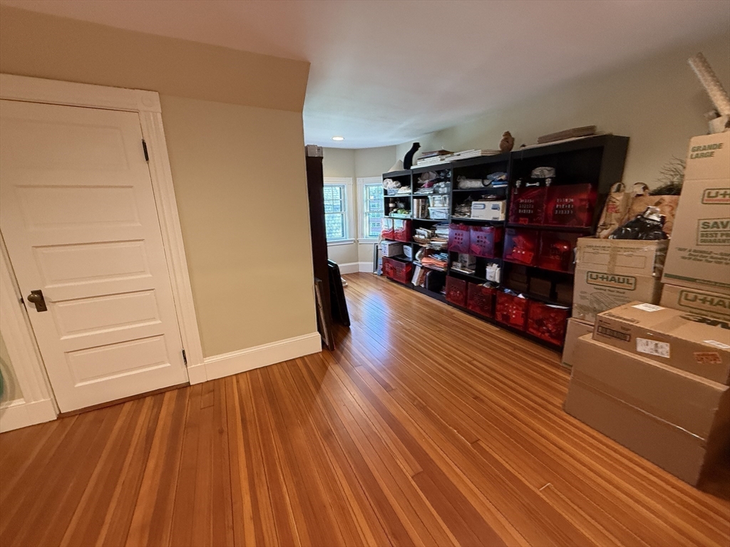 82 Lancaster Ter, Coolidge Corner