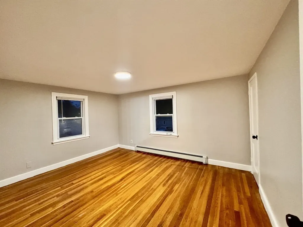 84 Reed St, West Side