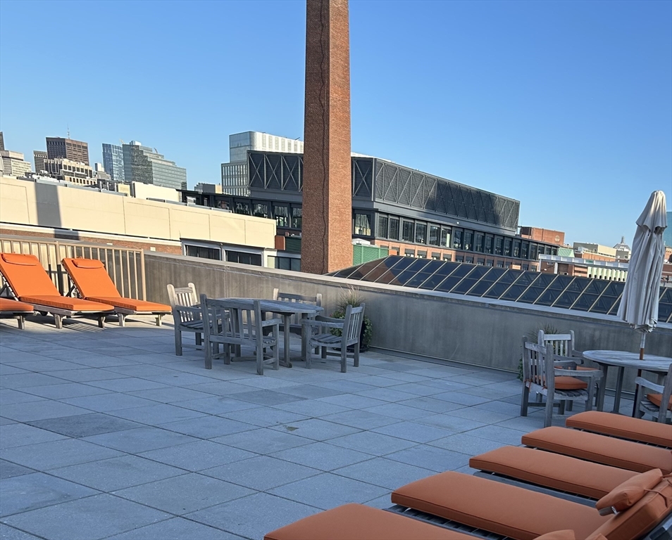 17 Otis St, East Cambridge