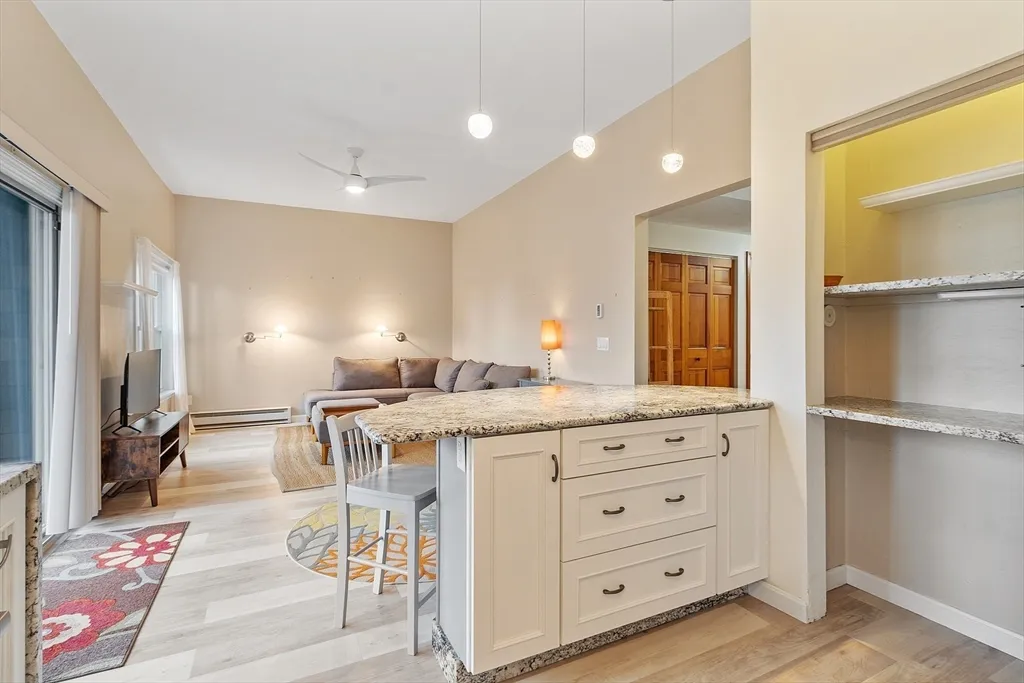 105 Granite St, Rockport