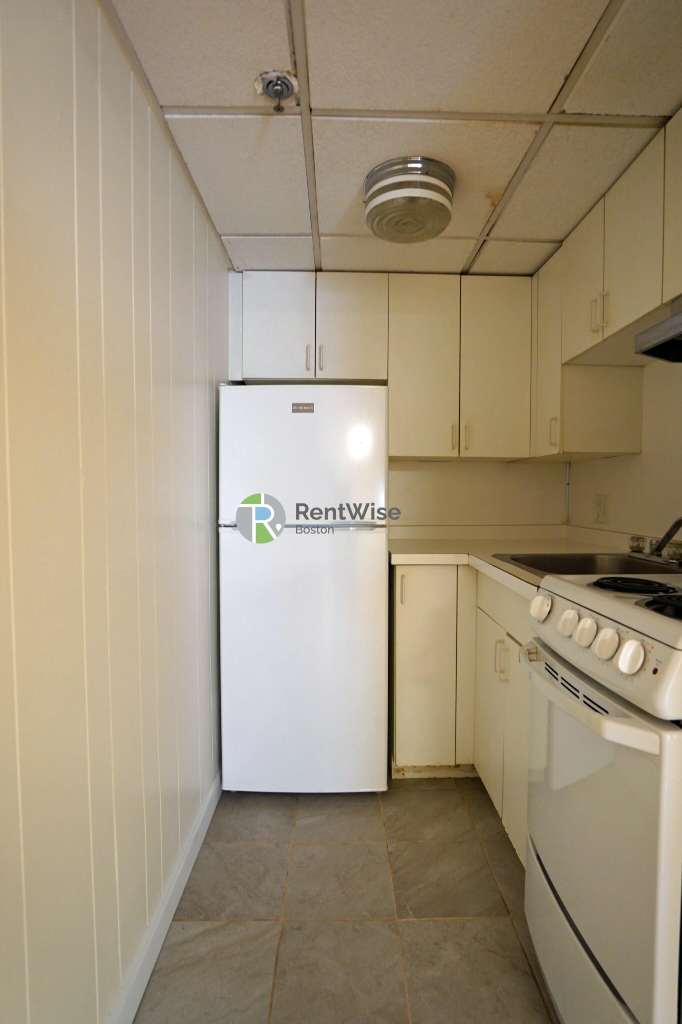 62 Boylston St, Downtown