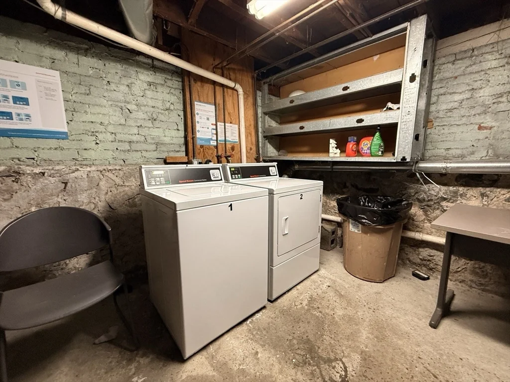 9-11 Richardson St, Faulkner