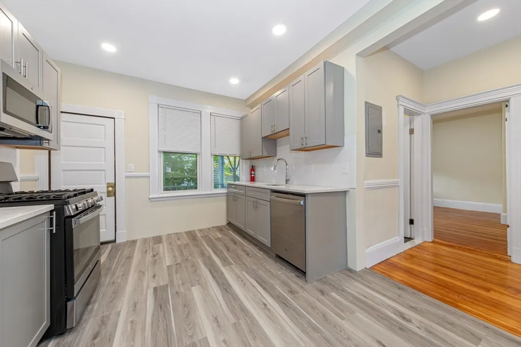 44 Brackett St, Brighton