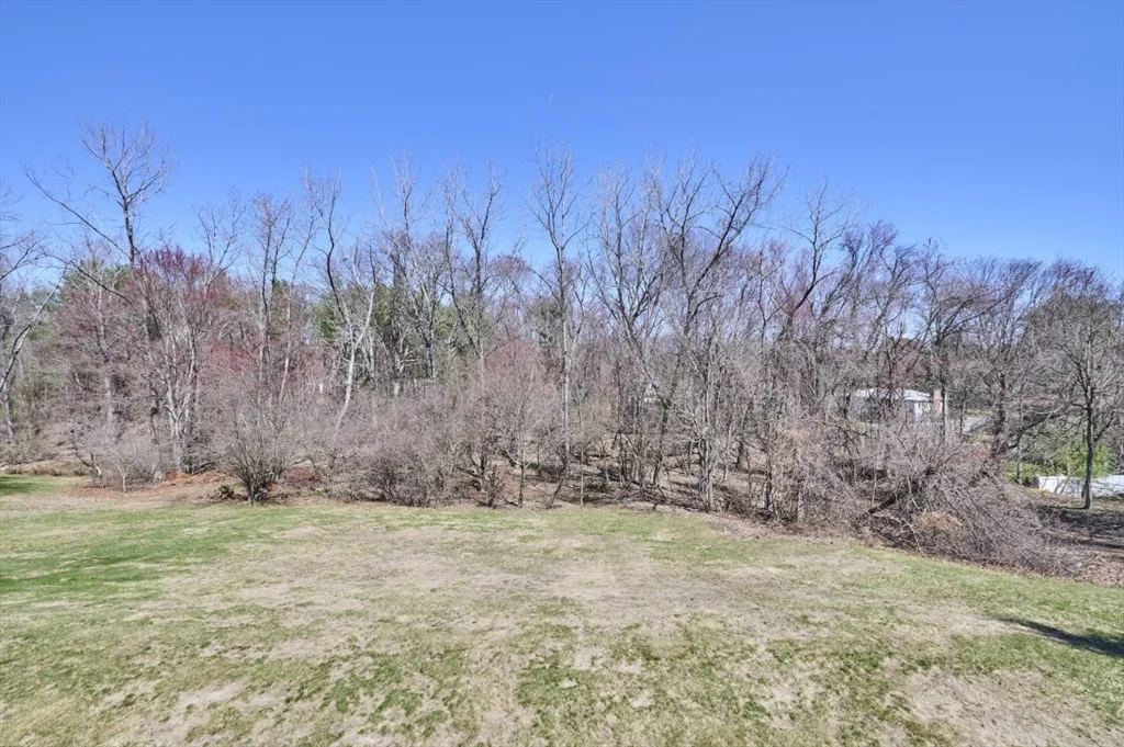 7 Gibbs Valley Path, Framingham