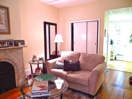 32 Irving St, Beacon Hill