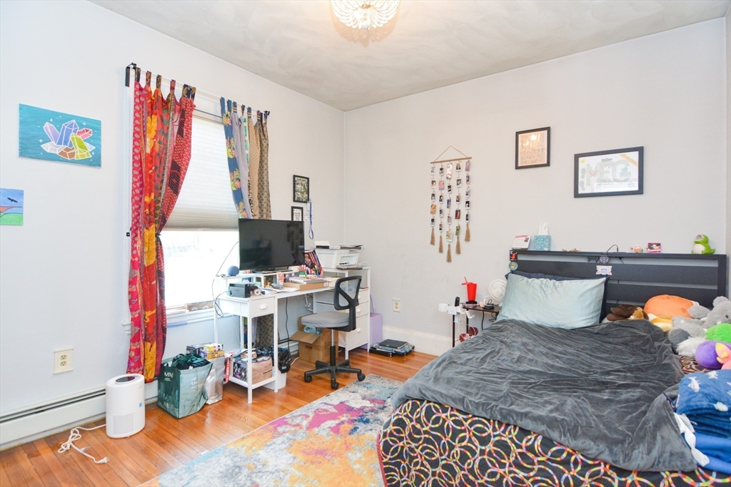 84 Roseclair St, Dorchester