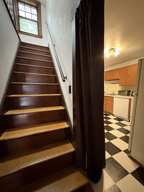 28 Woodward St, Newton