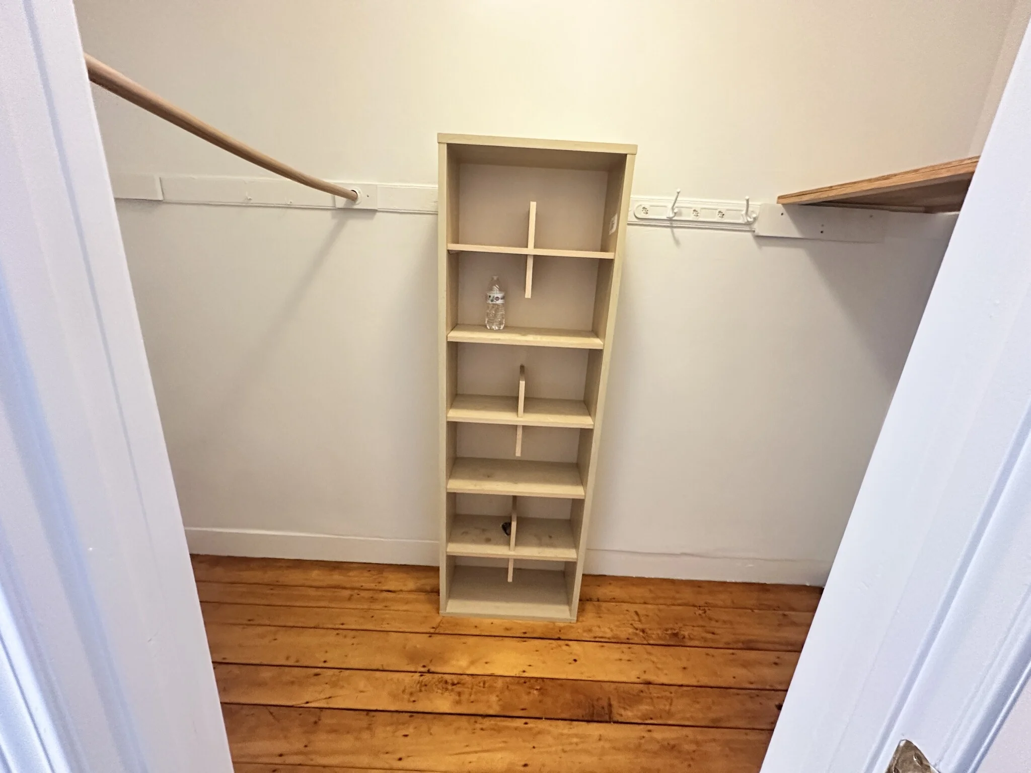 61 Webster Ave, Ward Two