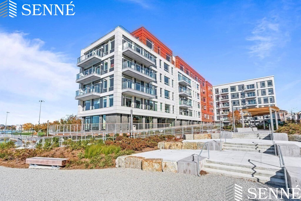 99 Sumner St, East Boston