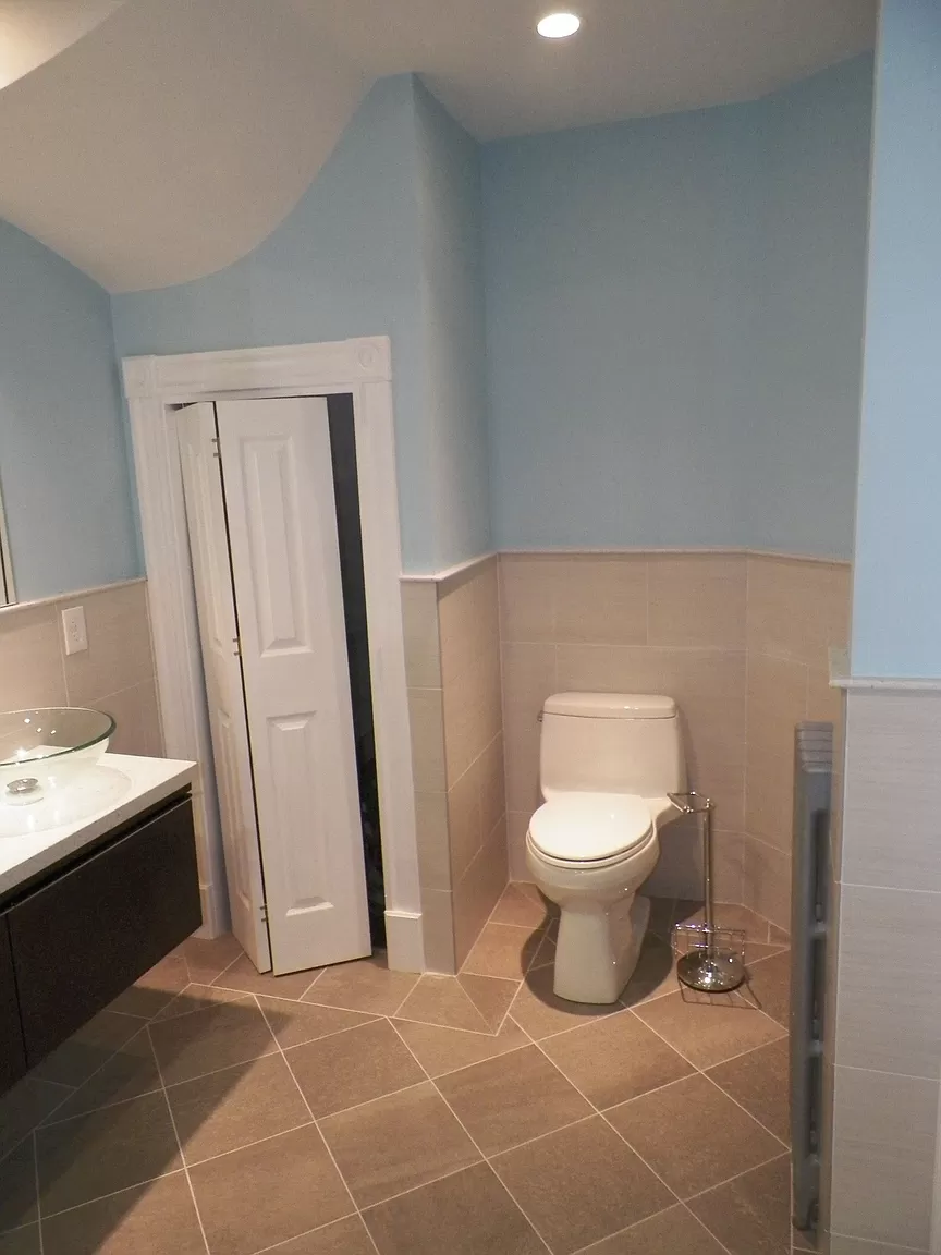 3 bed, 2 bath apartment for rent at 83 Farragut Rd Unit 1, South Boston — photo 7 of 11