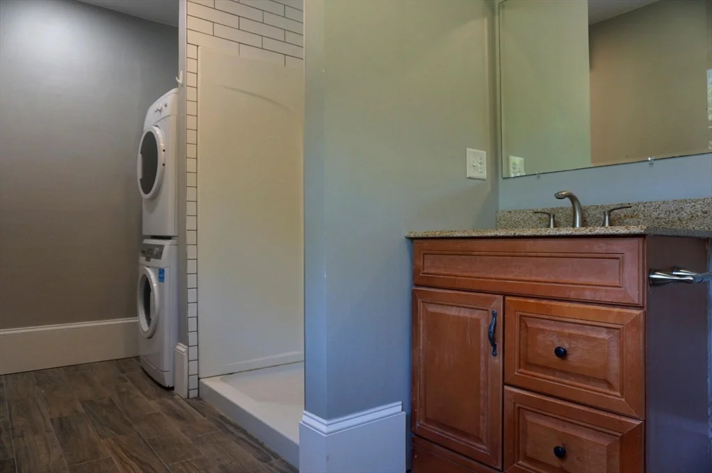 67 Mill St, Pepperell