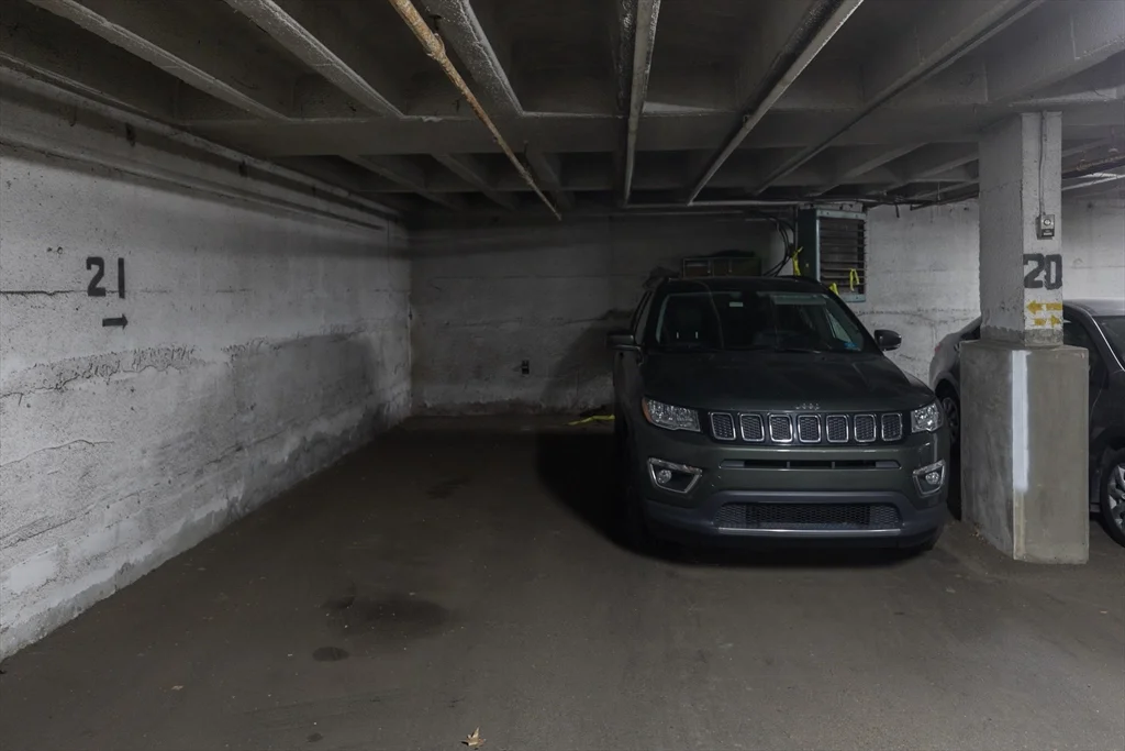 19 Winchester St, Coolidge Corner