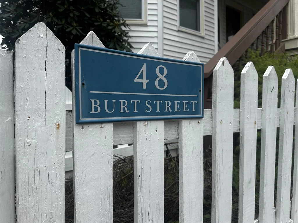 48 Burt St, Dorchester