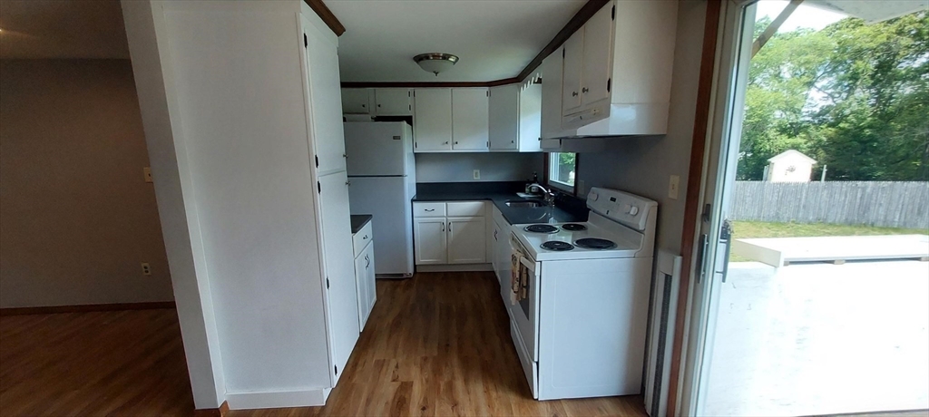 445 Chase, Dartmouth