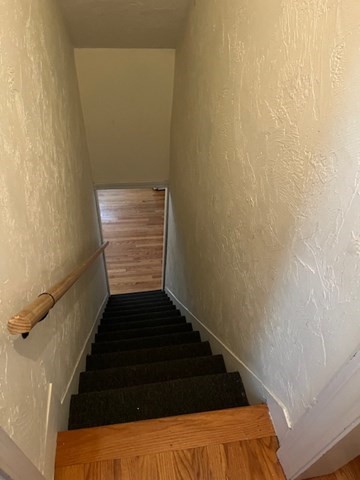 68 Kenmere Rd, Medford