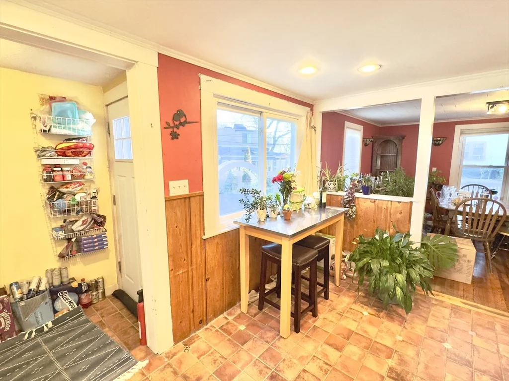 8 Fox Point, Dorchester