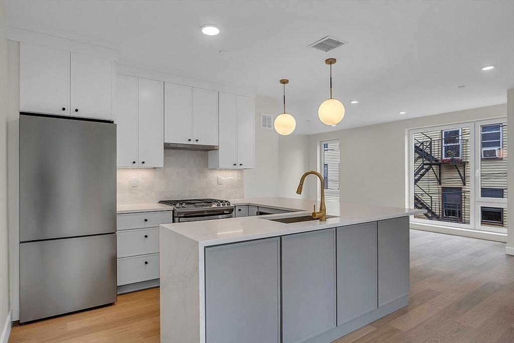 389 Sumner, East Boston