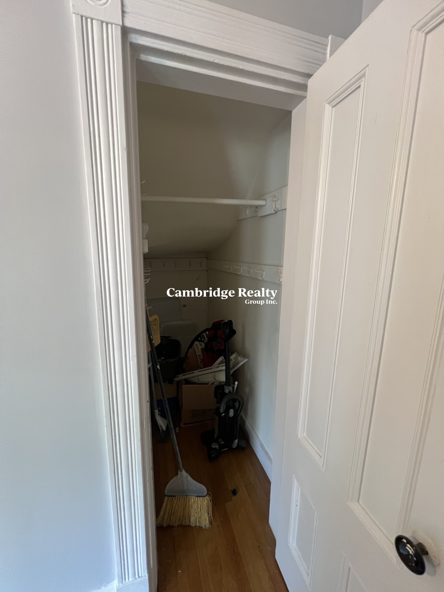1539 Cambridge St, Mid-Cambridge
