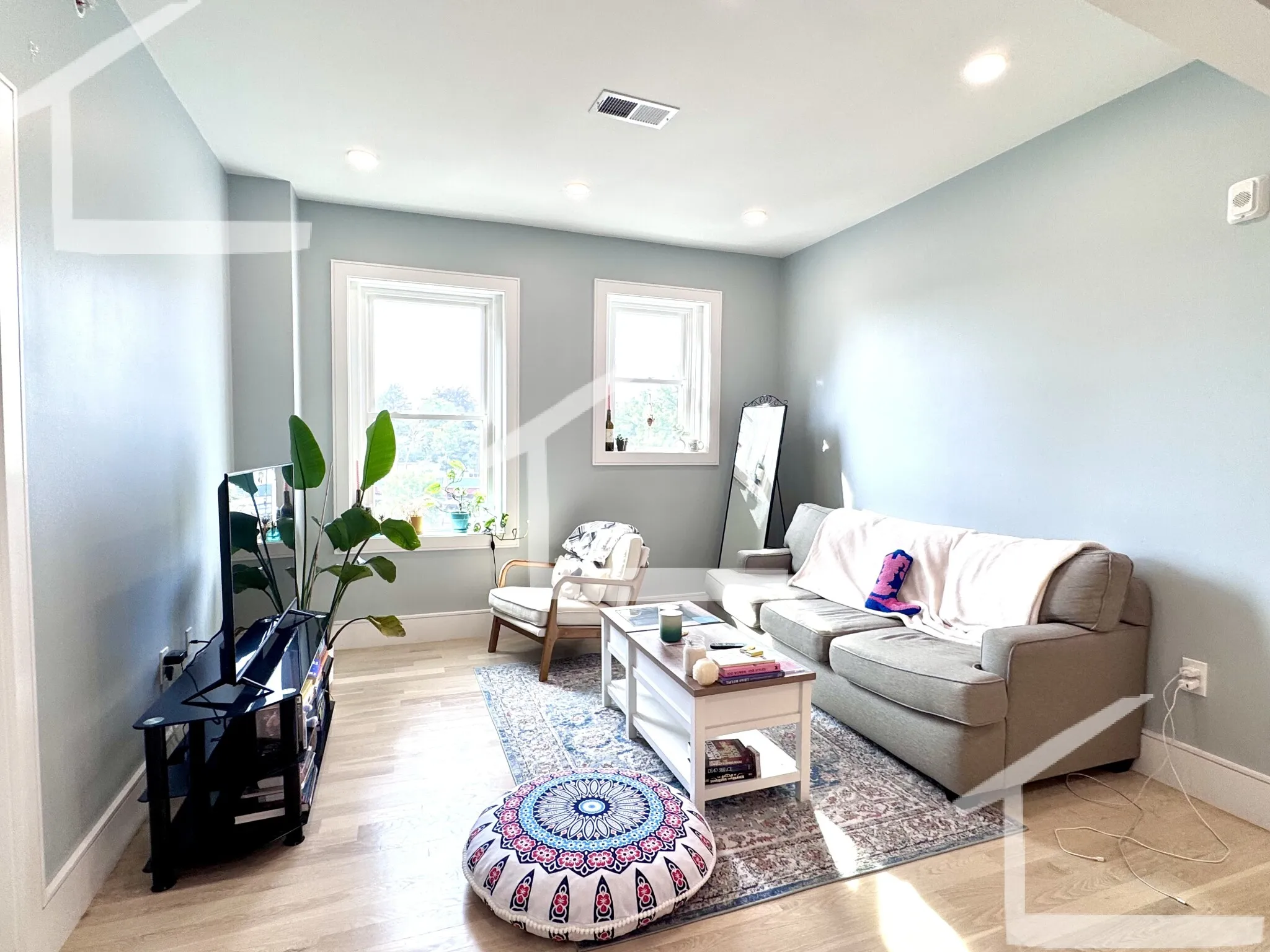 9 University Rd, Aspinwall Hill