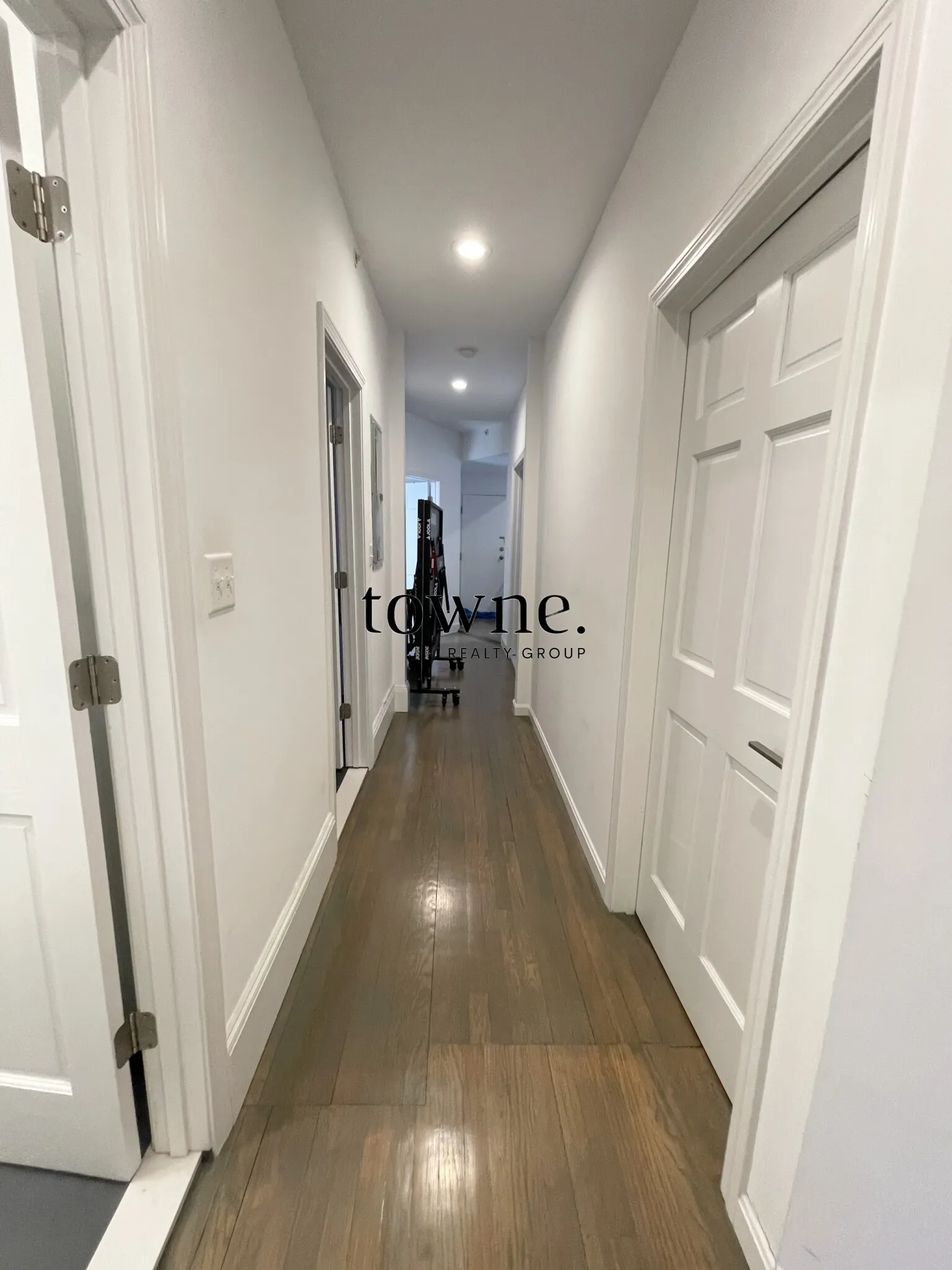 1406 Beacon St, Corey Hill