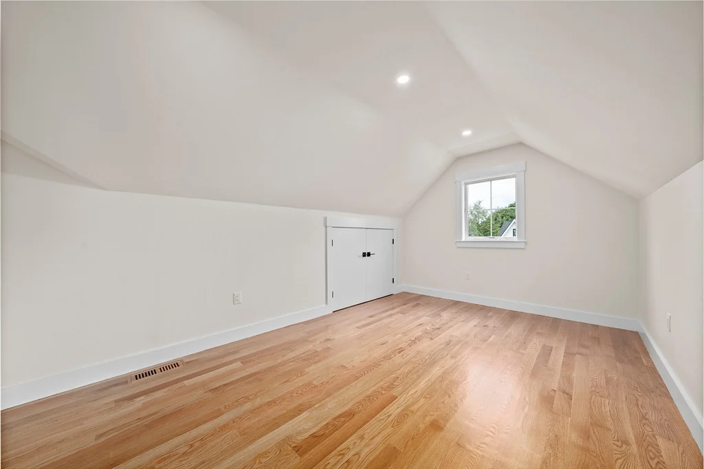11 Jasset St, Nonantum