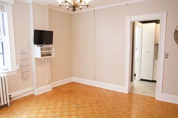 21 Beacon St, Downtown