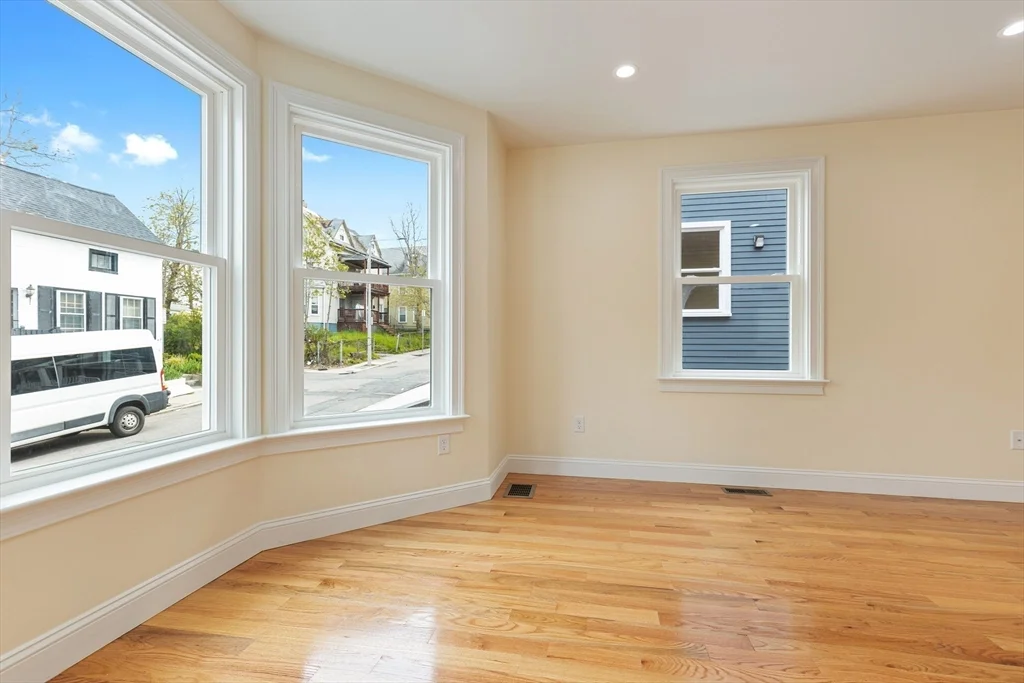 48 West Tremlett St, Dorchester