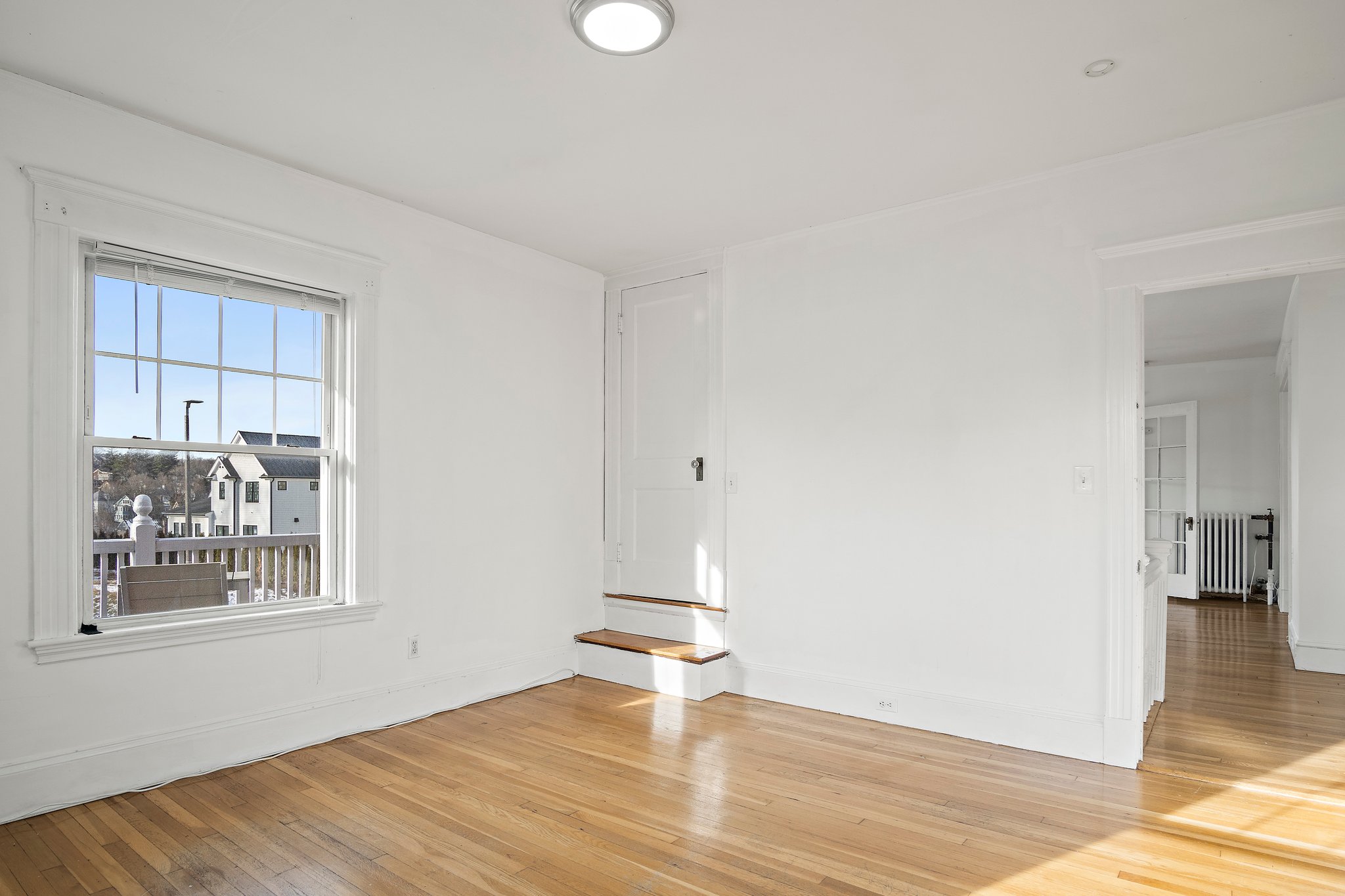 705 Washington St, Brighton