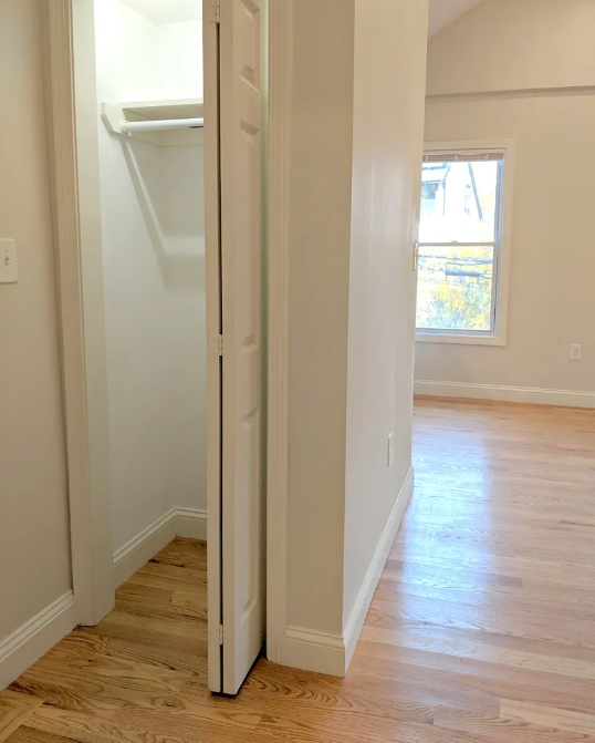 44 Cogswell Ave, North Cambridge