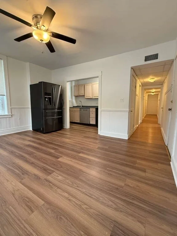 106 River St, Zip 01832