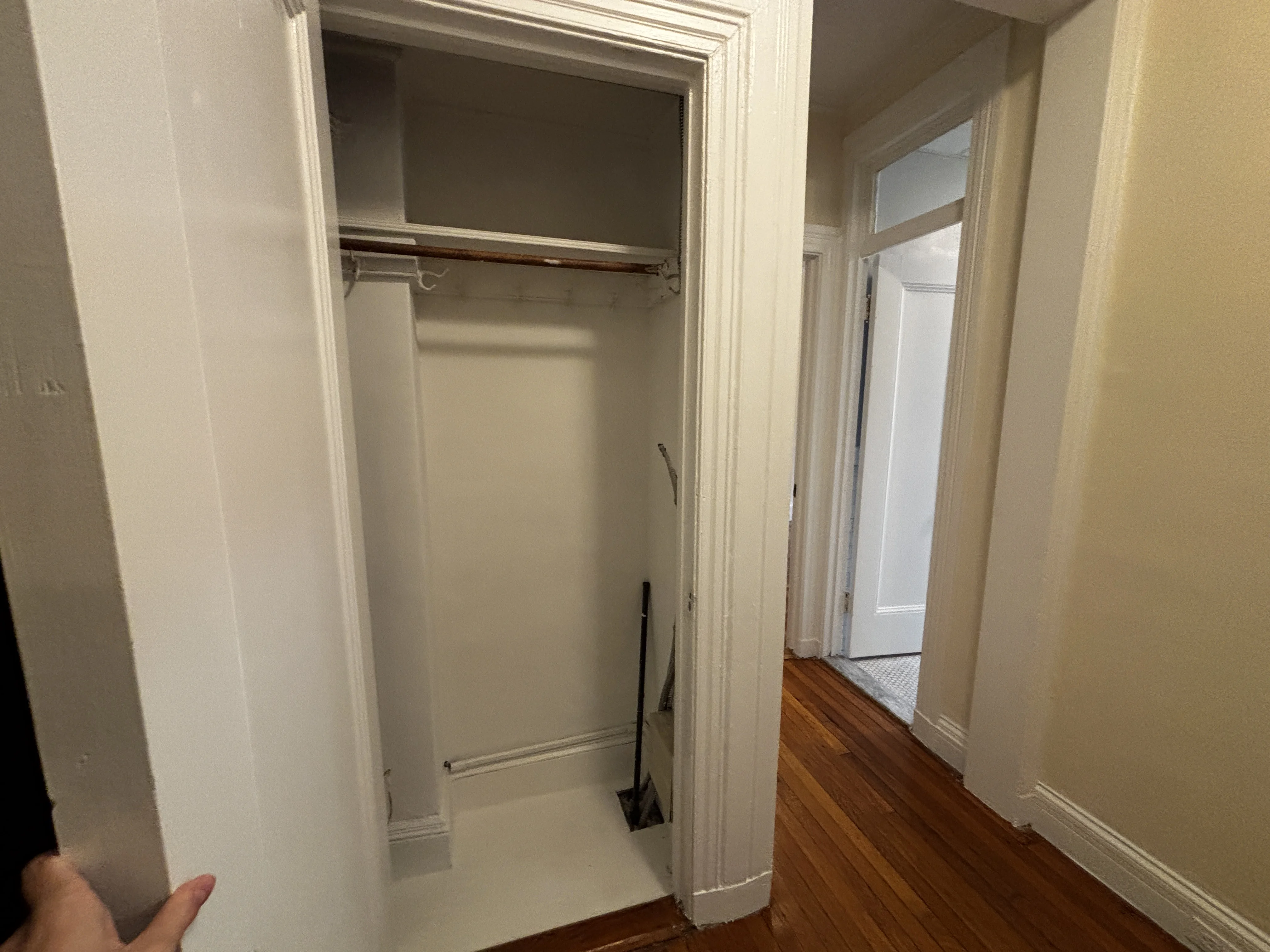 15 Glenville Ave, Allston