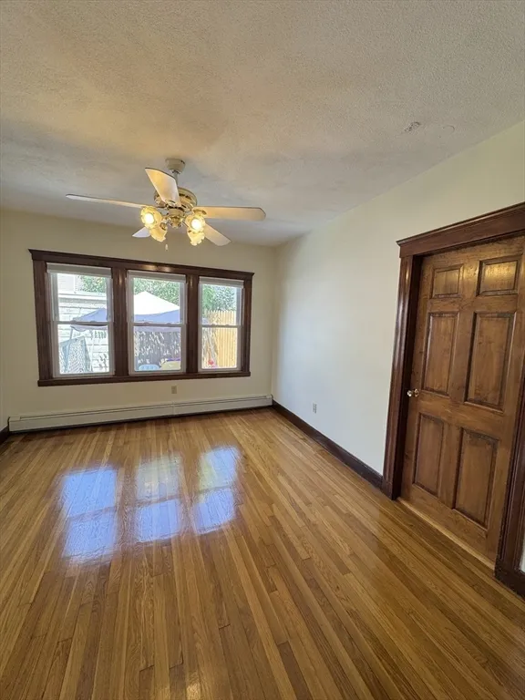 10 Laurel Ter, Ward Two