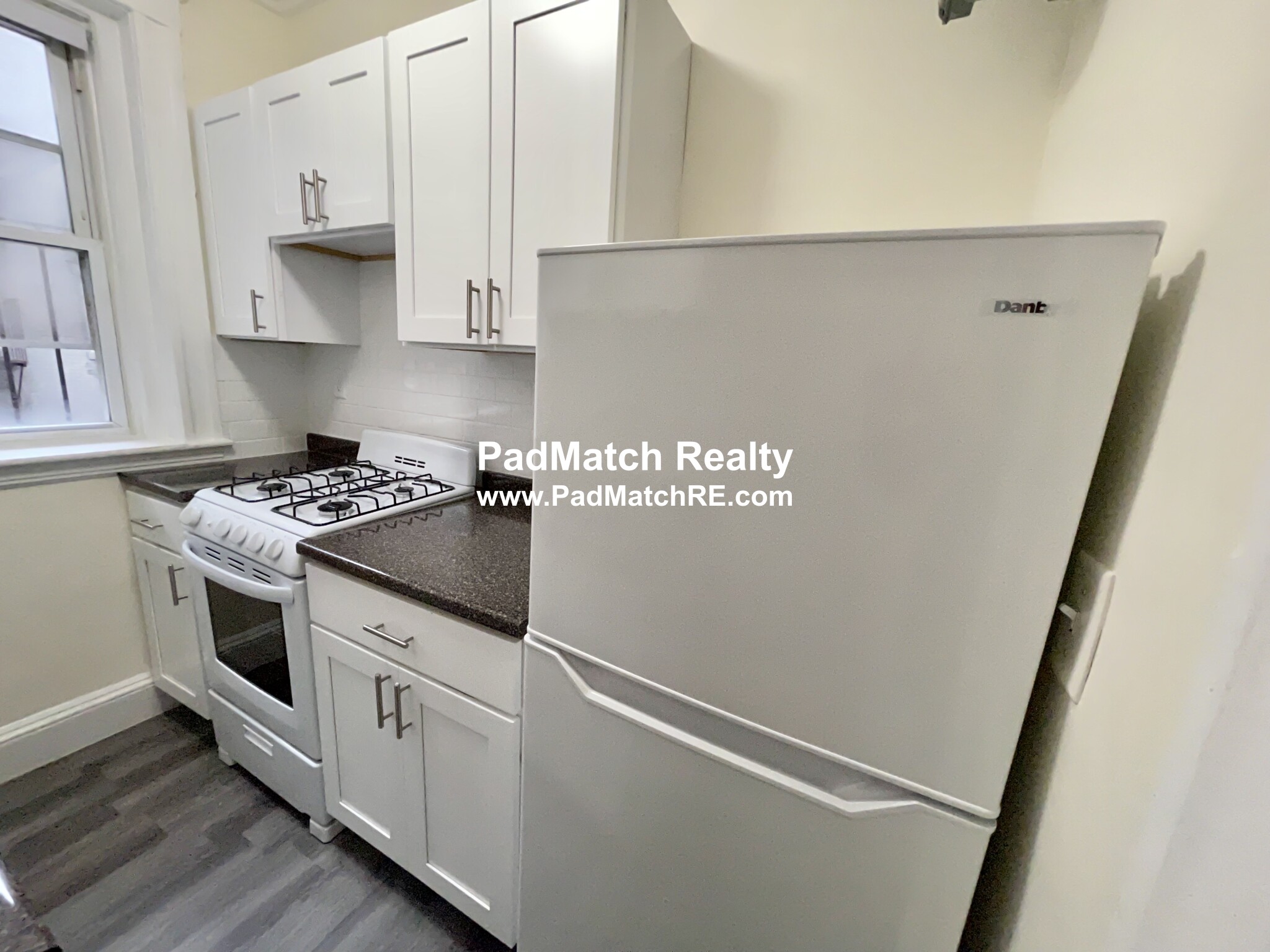 1175 Boylston St, Fenway