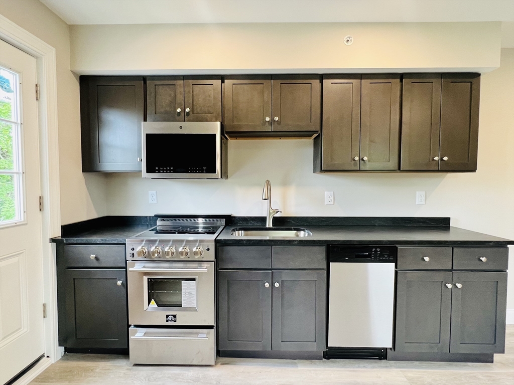 58-60 Mineral St, Reading