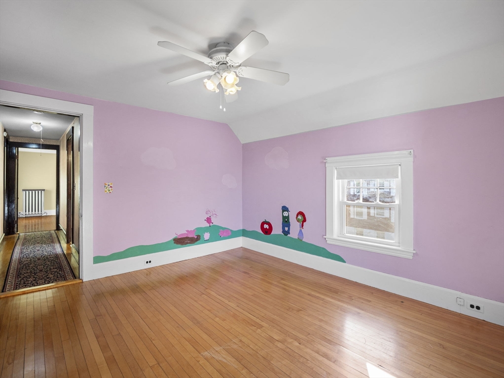 14 R Charles St, Danvers