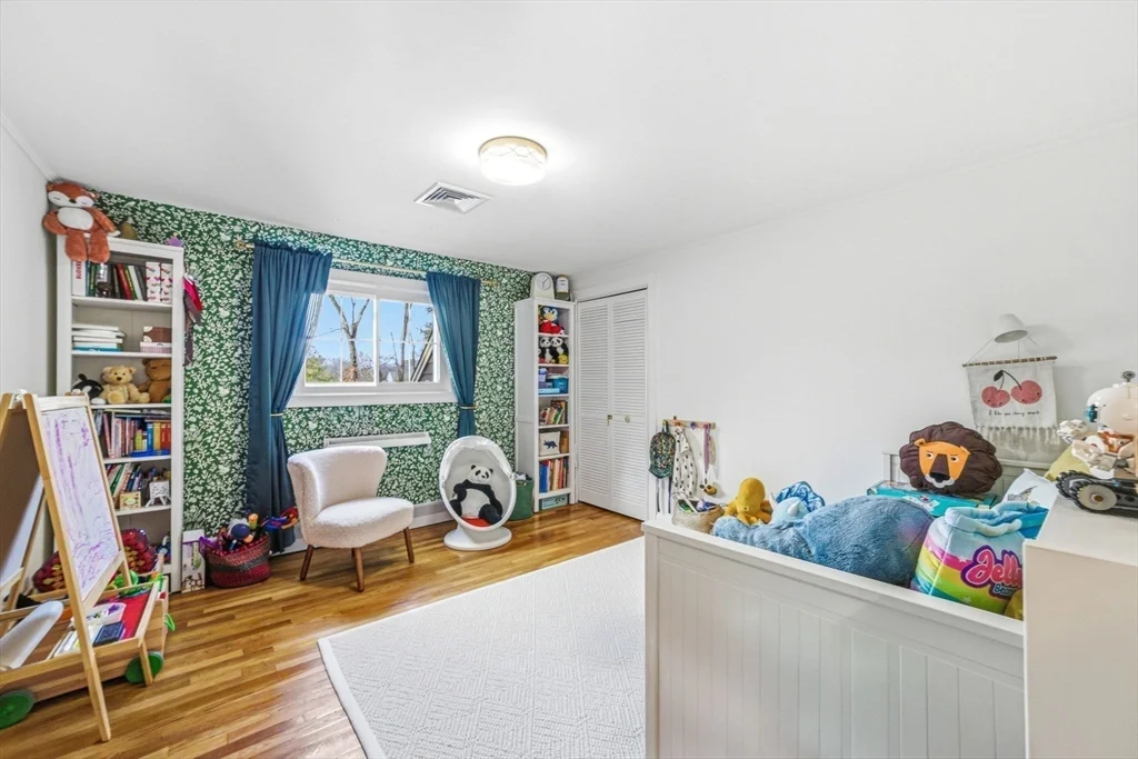 6 Montaup Rd, Sharon