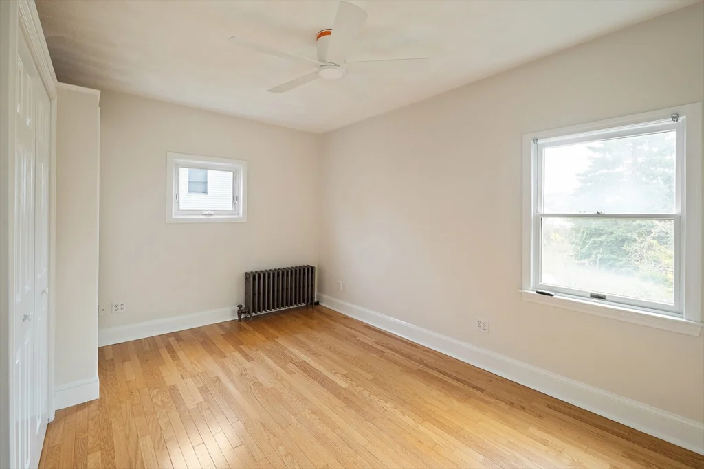 97 Winthrop Shore Dr, Winthrop Beach